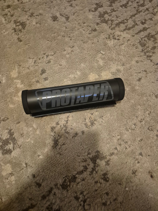 Black/Stealth pro taper bar pad