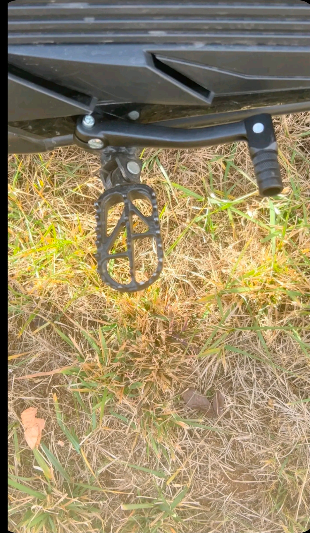 V.1 mototec footlock